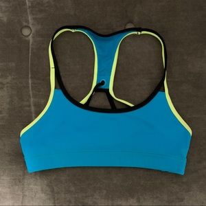 Beautiful blue Lorna Jane sports bra